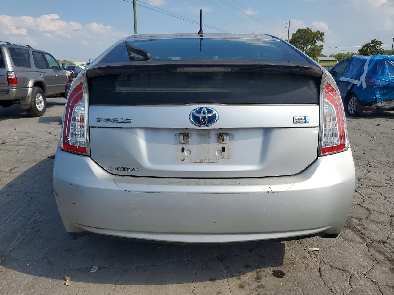2012 Toyota Prius Two Серебряный vin: JTDKN3DU3C5412347