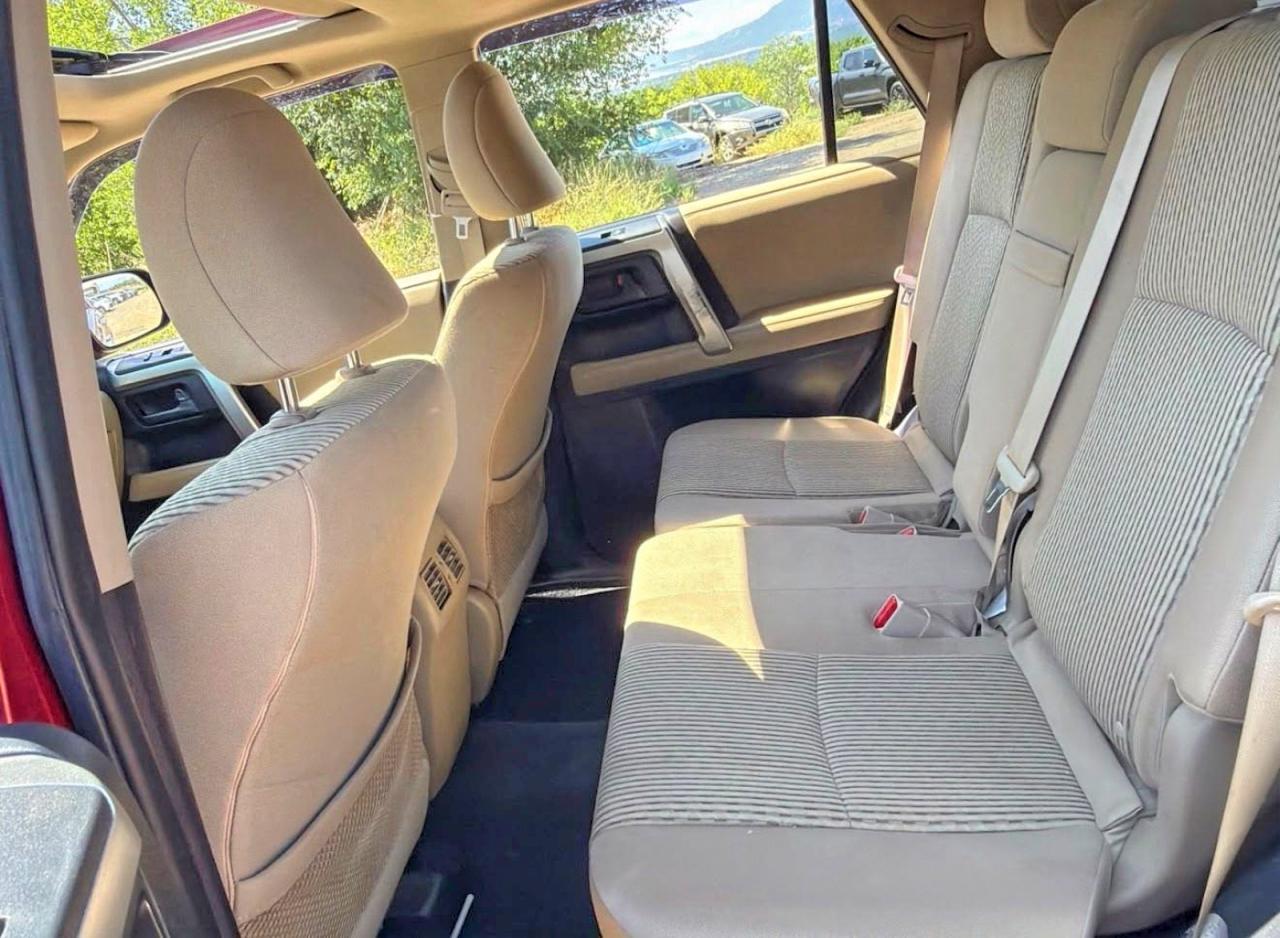 2013 Toyota 4runner Sr5 Red vin: JTEBU5JR4D5134022