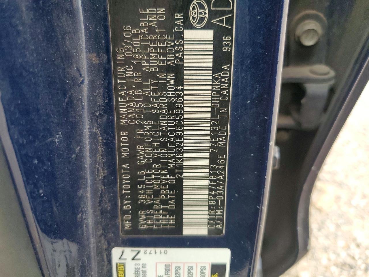 2006 Toyota Matrix Xr Blue vin: 2T1KR32E96C599634