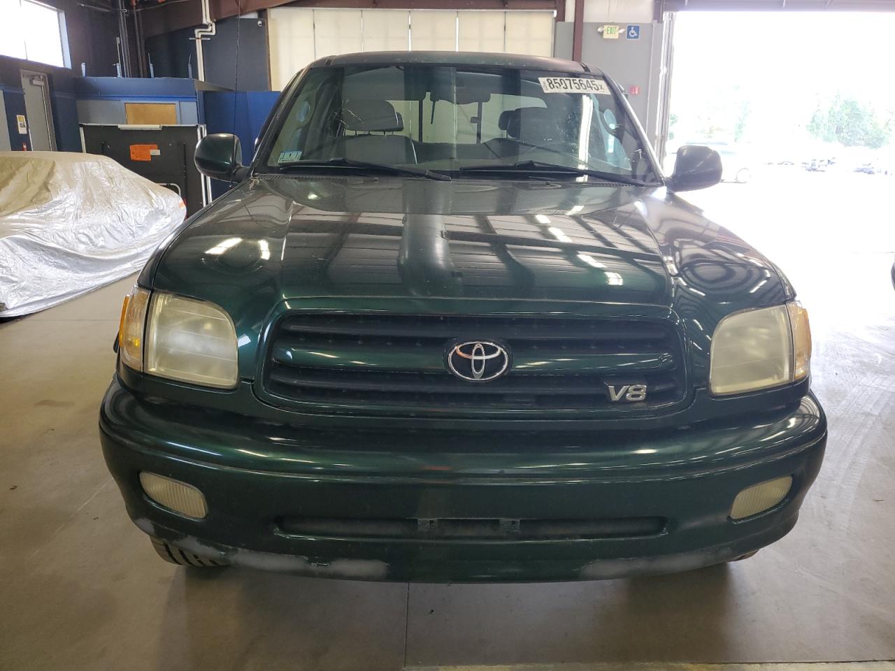 2001 Toyota Tundra Access Cab Limited Зеленый vin: 5TBBT48141S150804