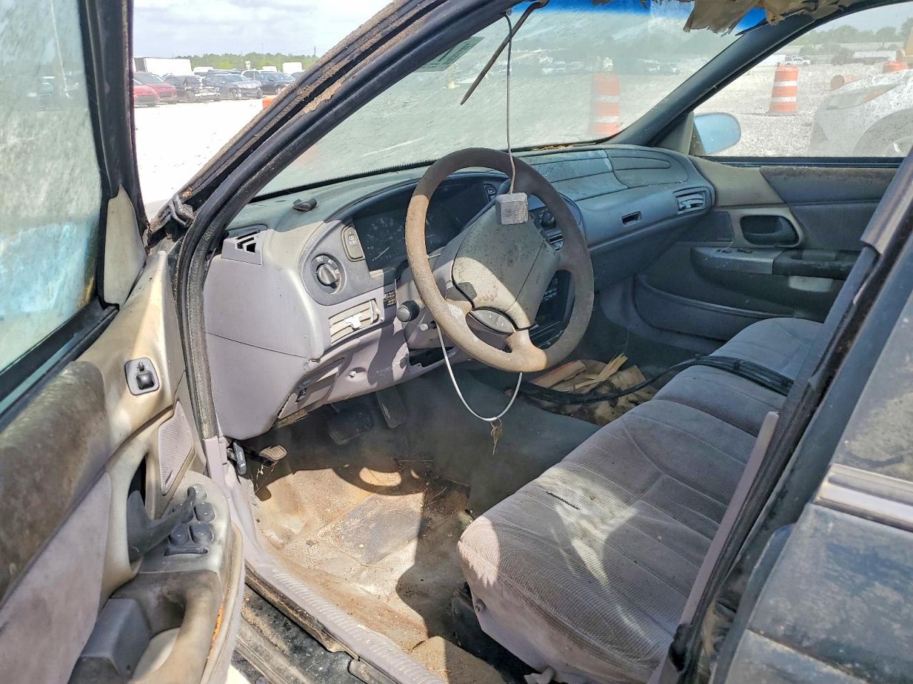 1994 Ford Taurus Gl Green vin: 1FALP57UXRA217745