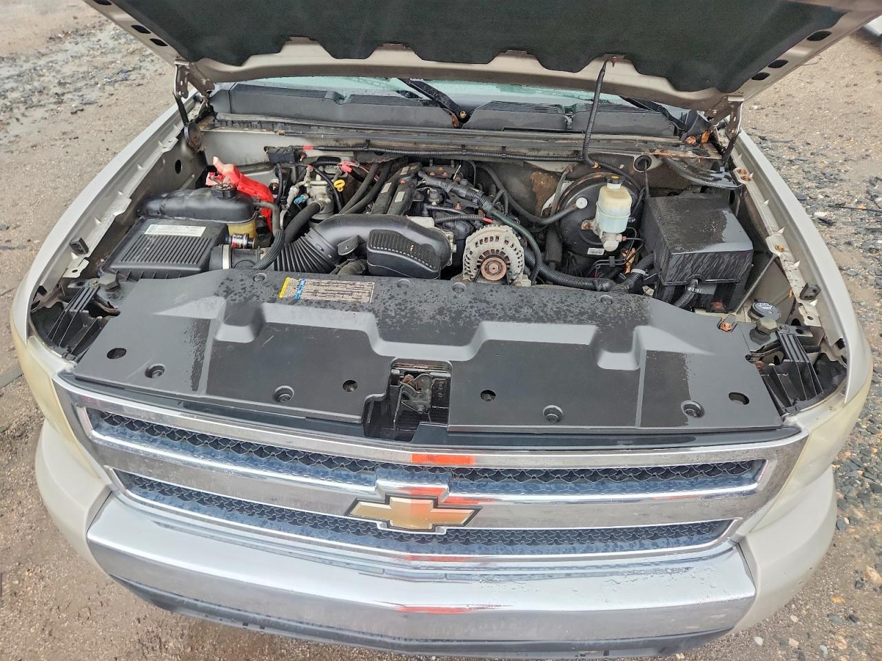2007 Chevrolet Silverado K1500 Silver vin: 2GCEK19C271720059