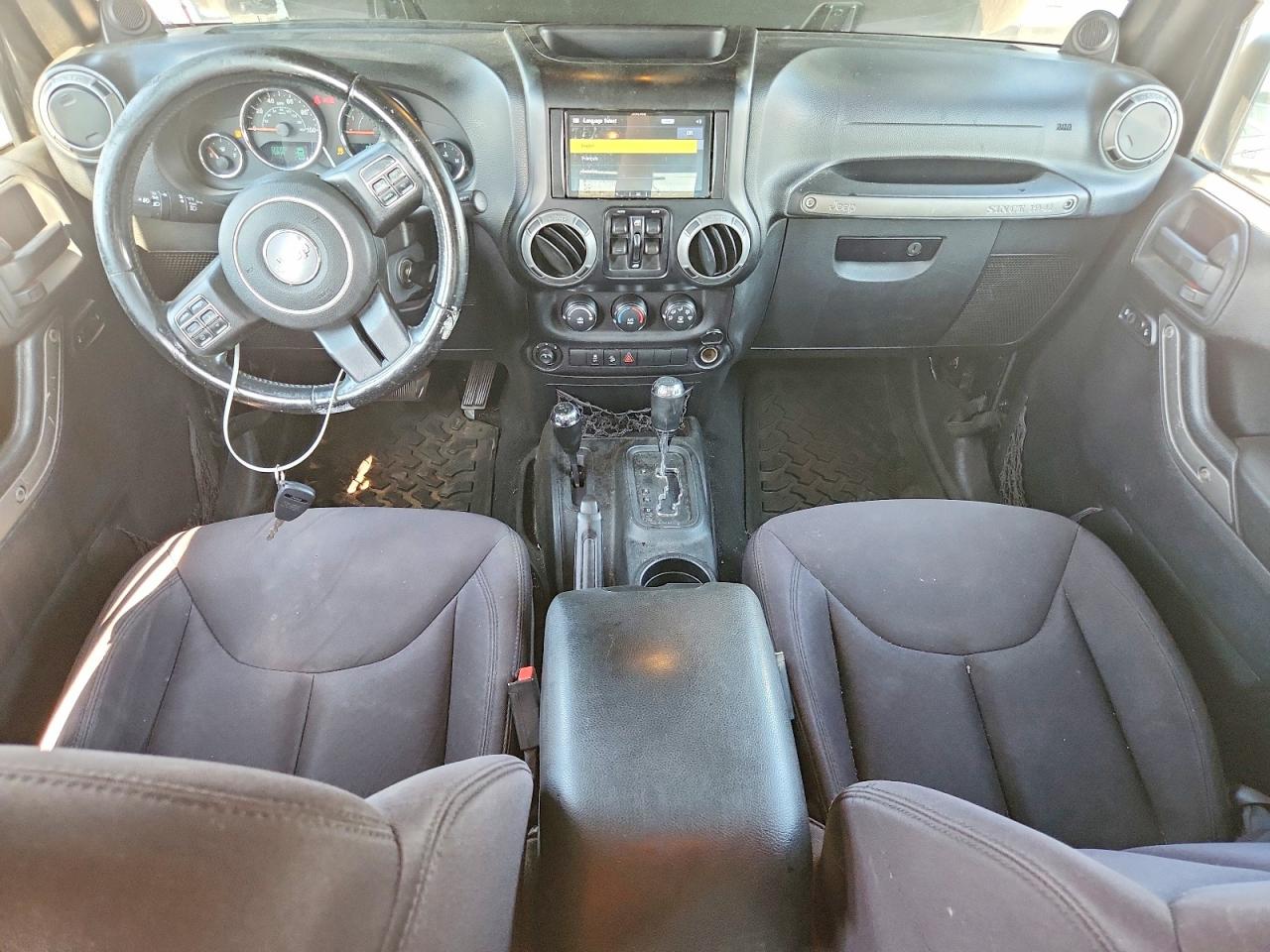 2013 Jeep Wrangler Unlimited Sport Черный vin: 1C4BJWDG3DL677452