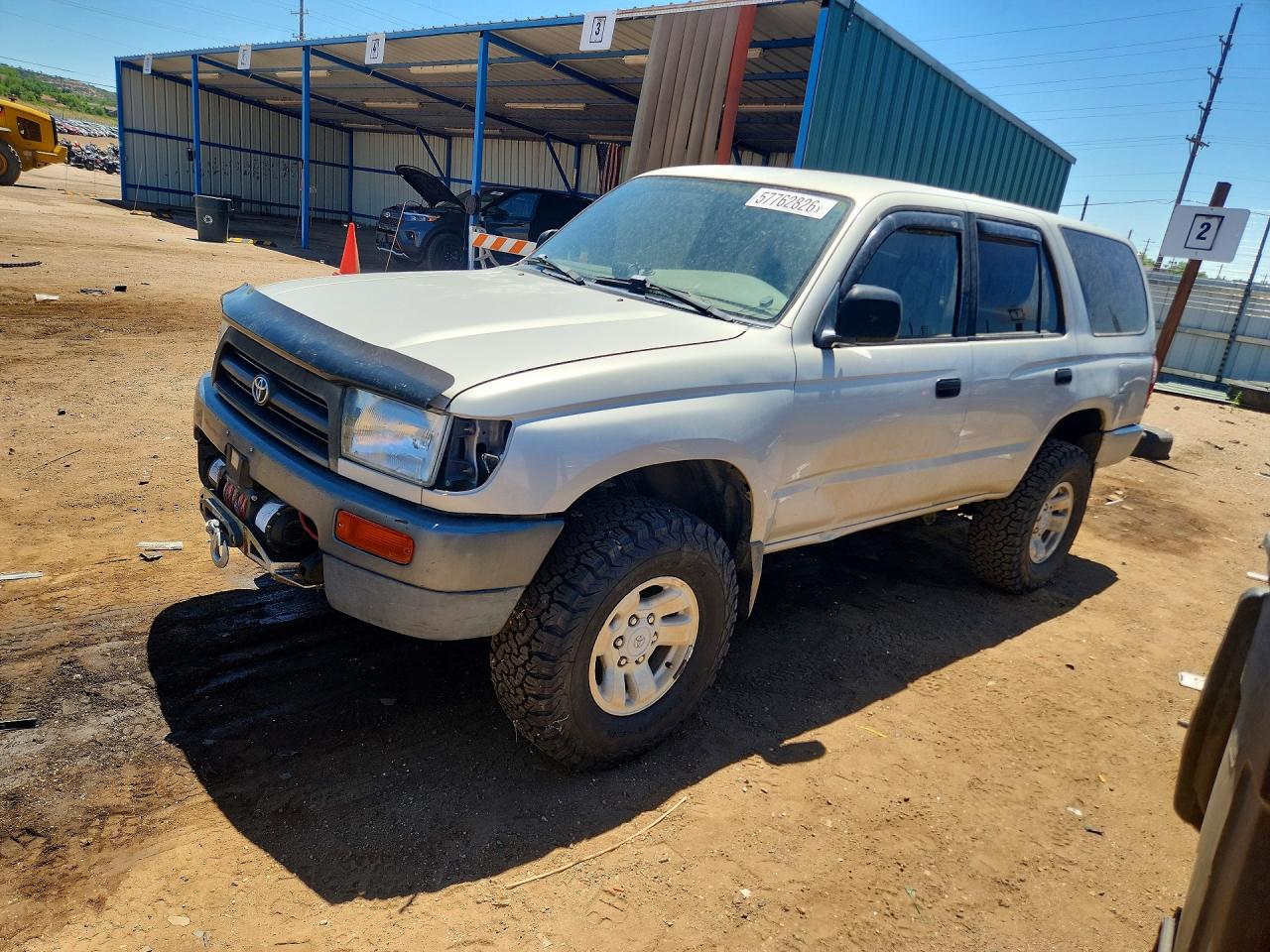 1998 Toyota 4runner Base Silver vin: JT3GM84R2W0033492