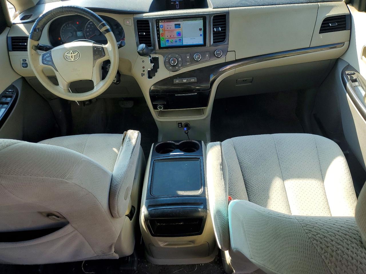 2012 Toyota Sienna Le Серый vin: 5TDKK3DC3CS186739