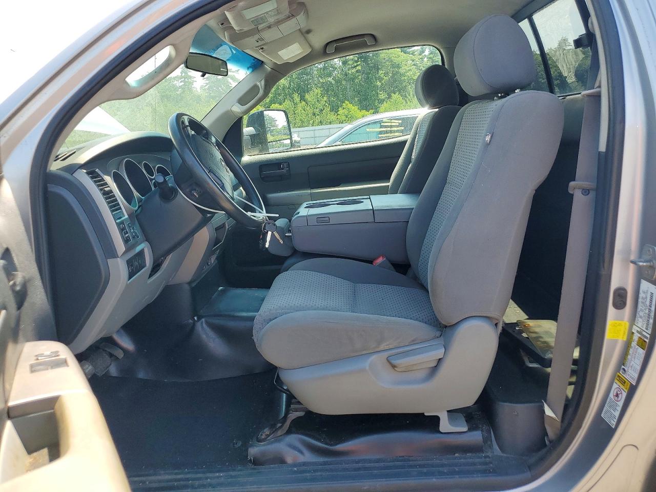 2012 Toyota Tundra Grade Silver vin: 5TFMY5F18CX244921