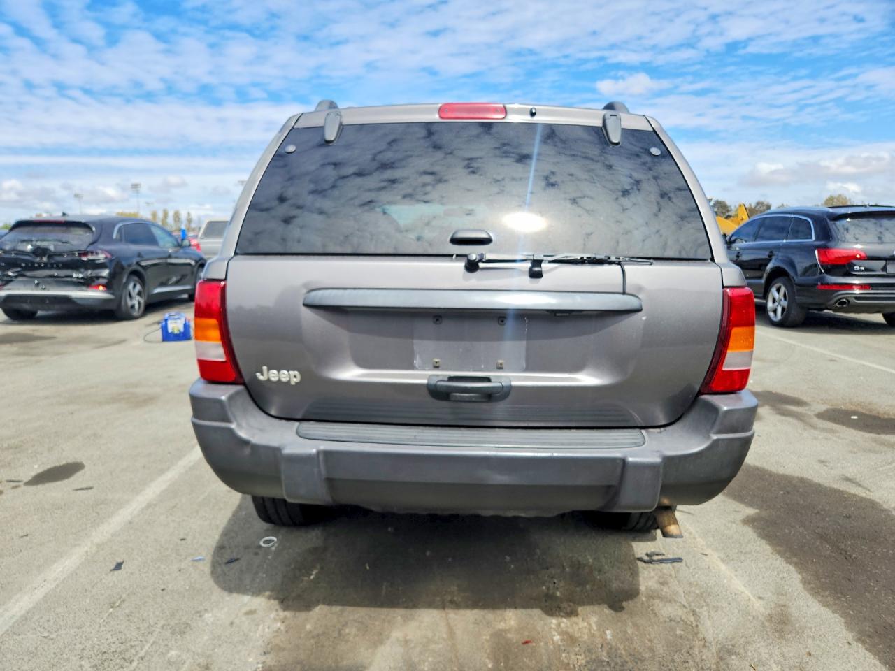 2003 Jeep Grand Cherokee Laredo Gray vin: 1J4GX48S93C604859