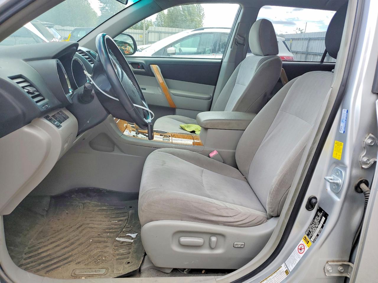 2010 Toyota Highlander Hybrid Серебряный vin: JTEBW3EH4A2043054