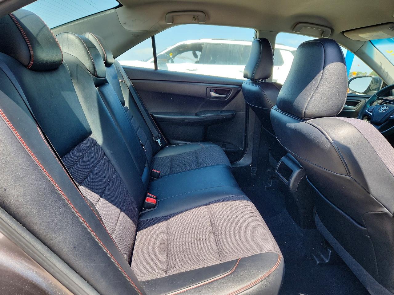 2017 Toyota Camry Se Silver vin: 4T1BF1FK0HU421898