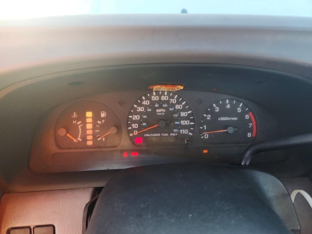 1998 Nissan Frontier Xe Бежевый vin: 1N6DD21S2WC380013