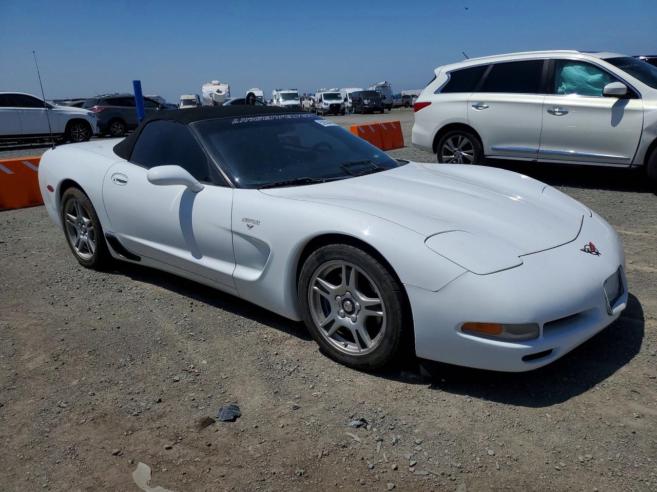 1999 Chevrolet Corvette Белый vin: 1G1YY32G9X5101888