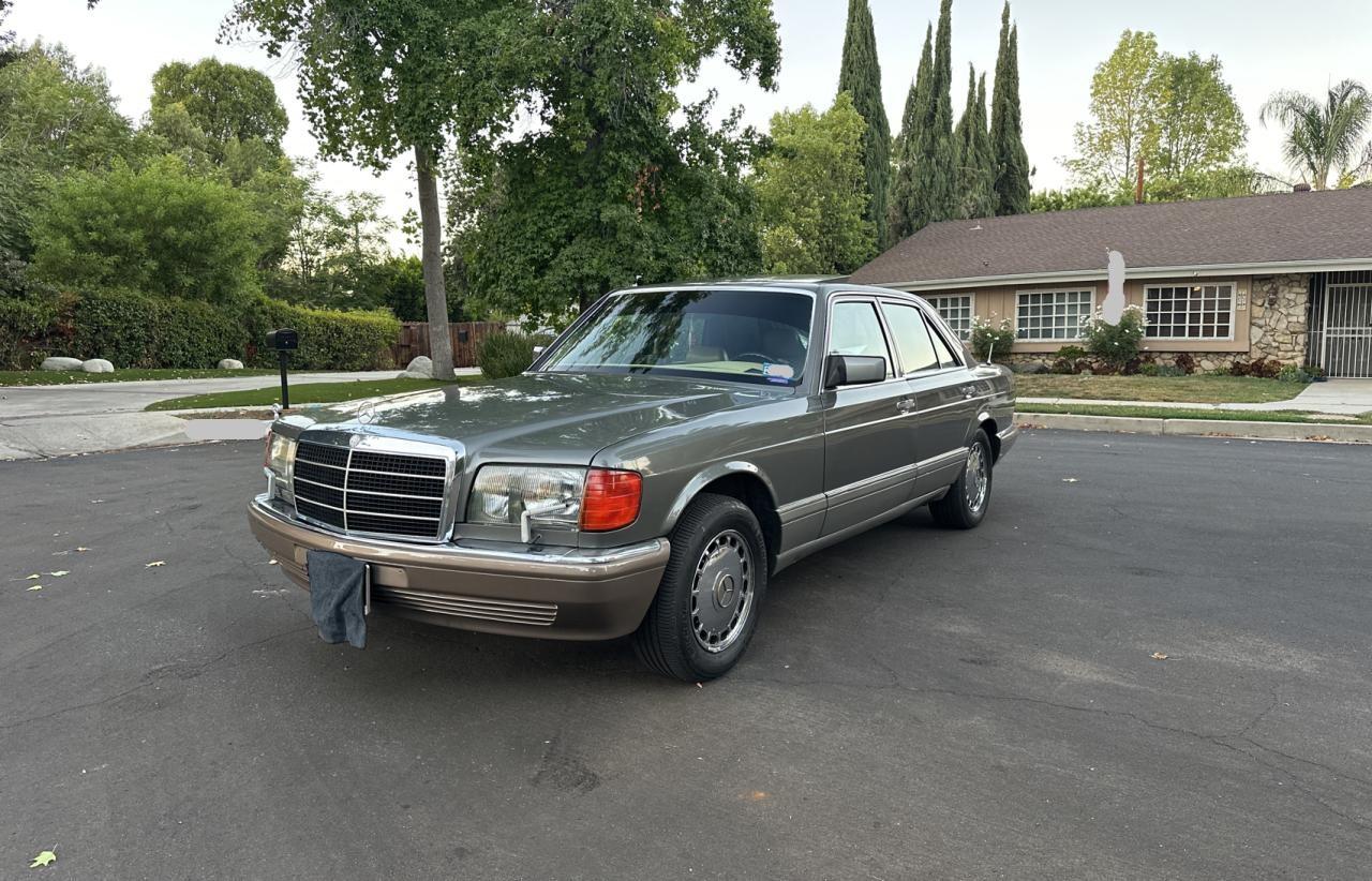1989 Mercedes-benz 300 Se Коричневый vin: WDBCA24D2KA446391