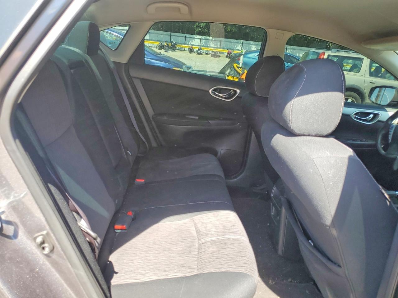 2015 Nissan Sentra Sv Серый vin: 3N1AB7AP5FY259359