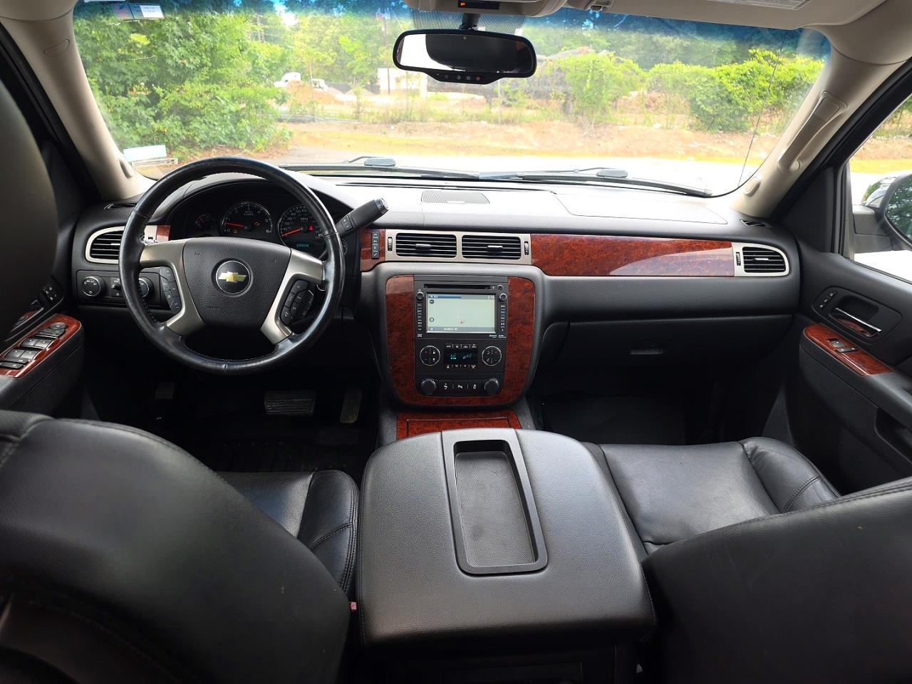 2013 Chevrolet Avalanche Ltz Black vin: 3GNTKGE76DG146093