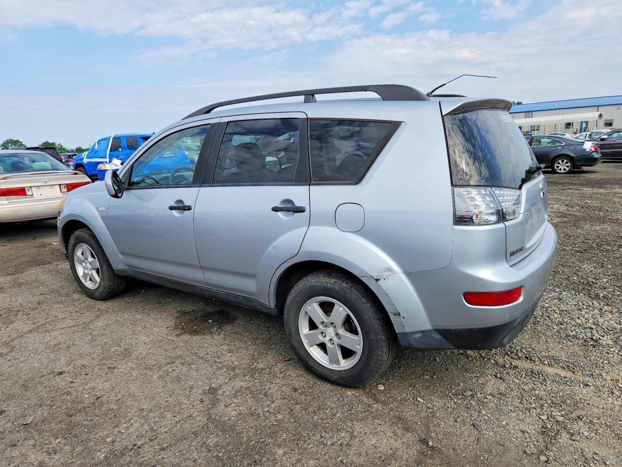 2007 Mitsubishi Outlander Ls Silver vin: JA4MT31X67U011541
