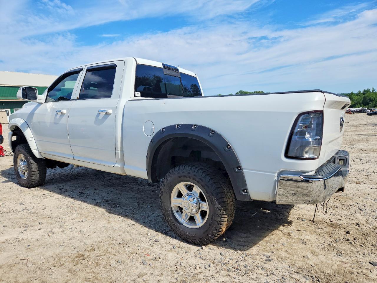 2010 Dodge Ram 2500 White vin: 3D7UT2CLXAG125455