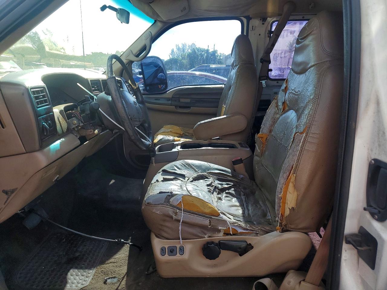 1999 Ford F350 Srw Super Duty White vin: 1FTSX30S2XEA55604