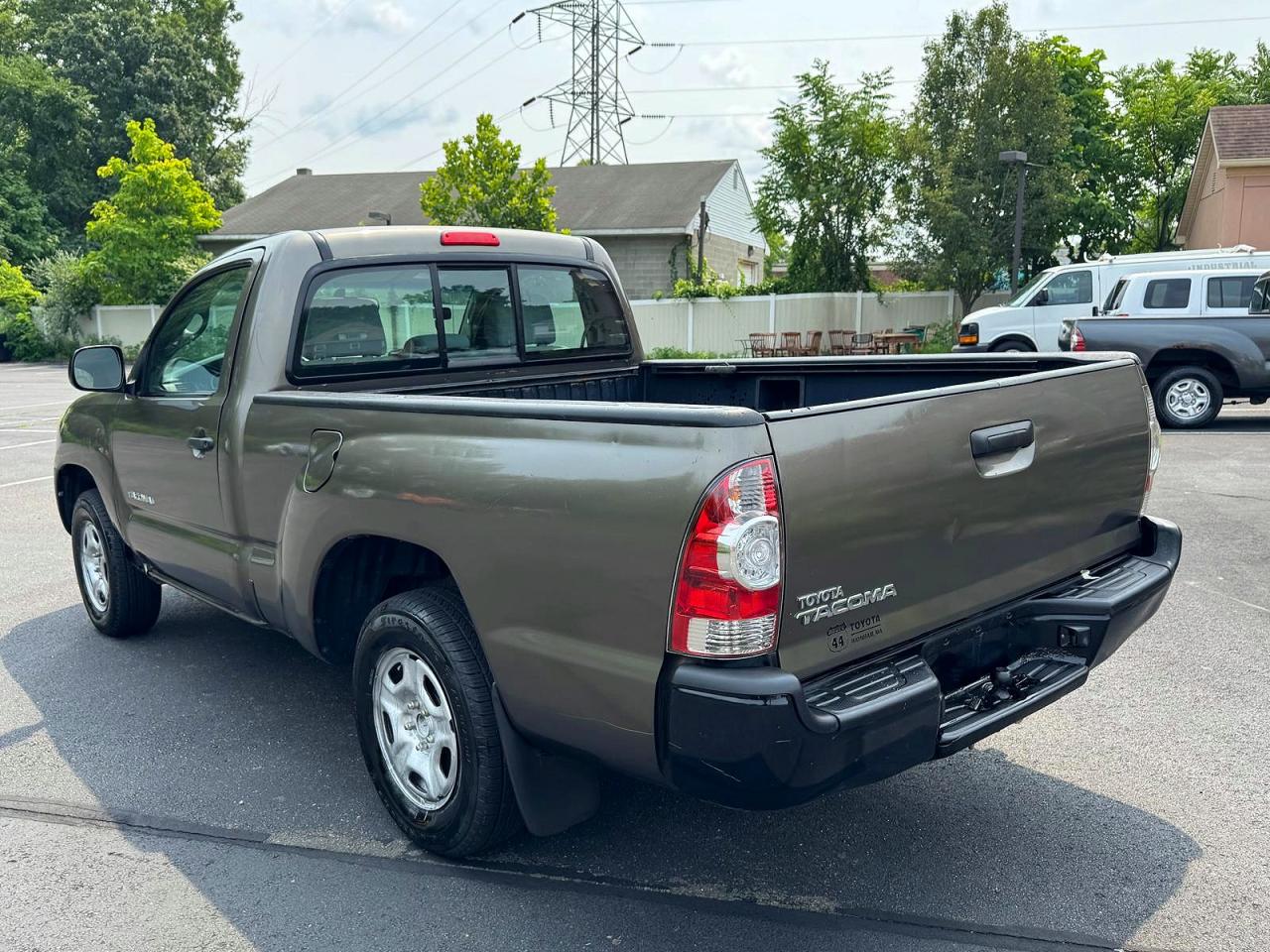 2009 Toyota Tacoma Base Brown vin: 5TENX22N49Z605075