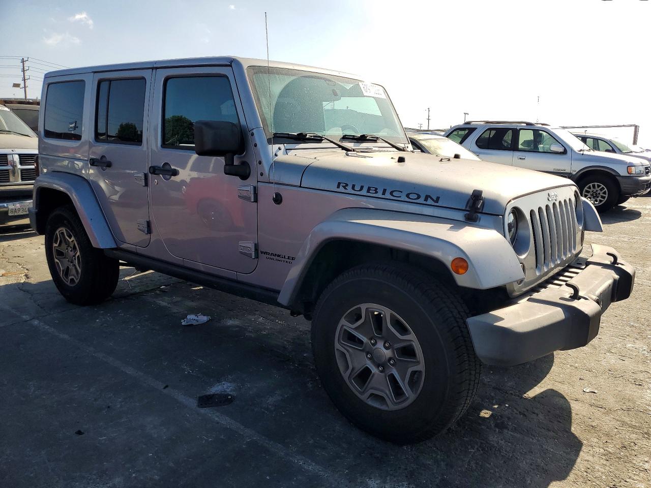 2015 Jeep Wrangler Unlimited Rubicon Silver vin: 1C4BJWFGXFL752423