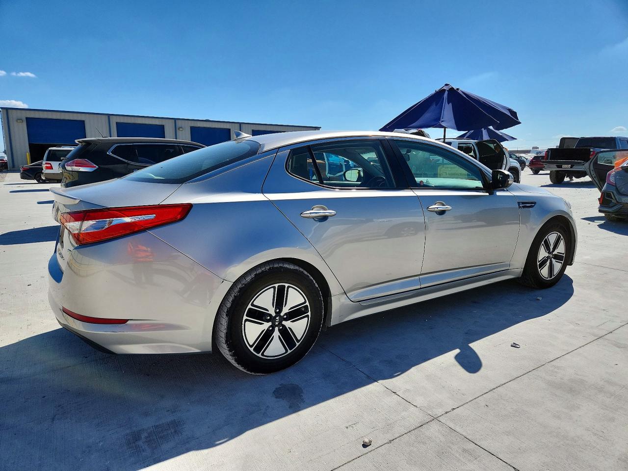 2012 Kia Optima Hybrid Silver vin: KNAGM4AD0C5011516