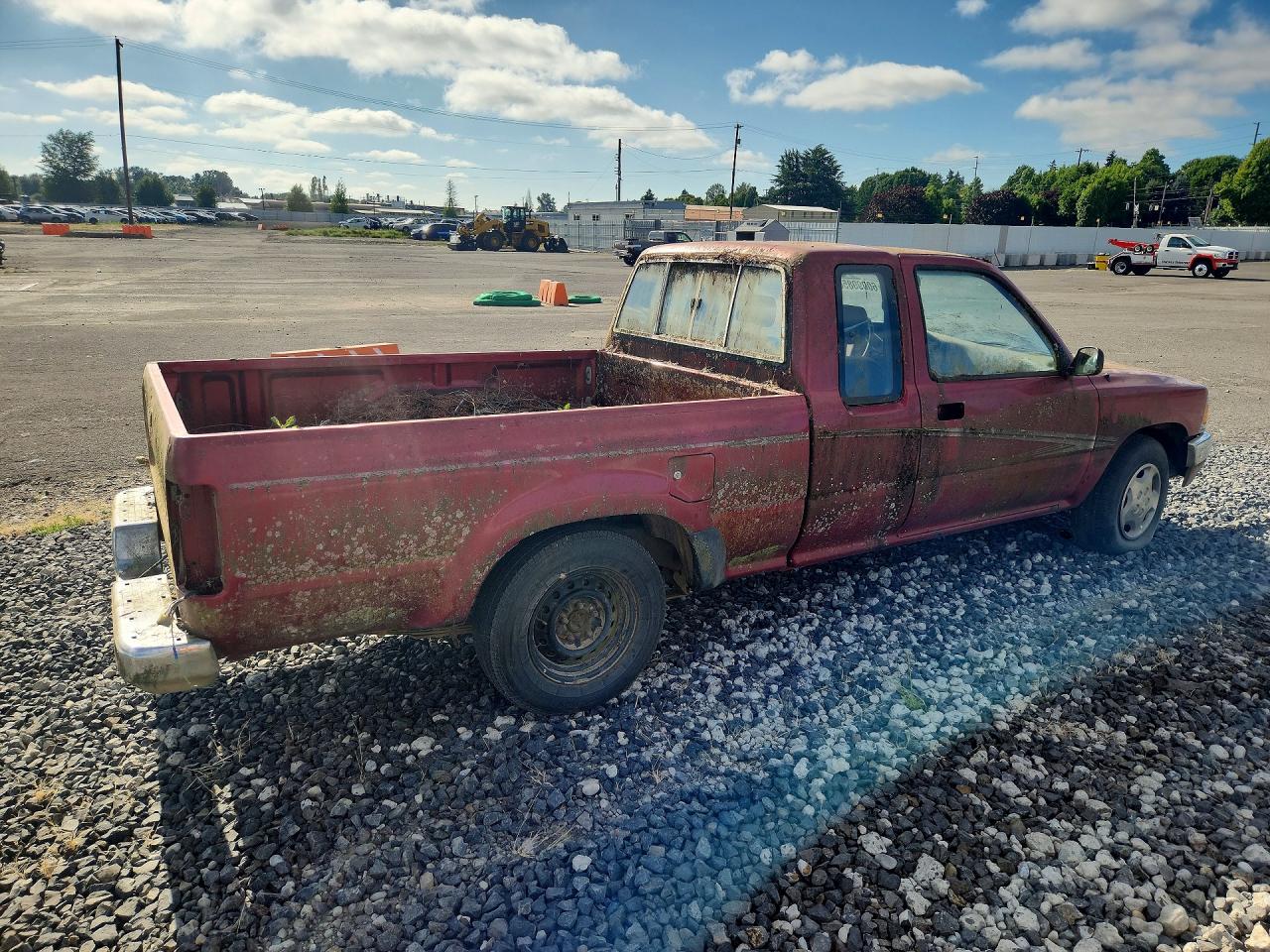 1992 Toyota Pickup Burgundy vin: JT4RN93PXN5049349