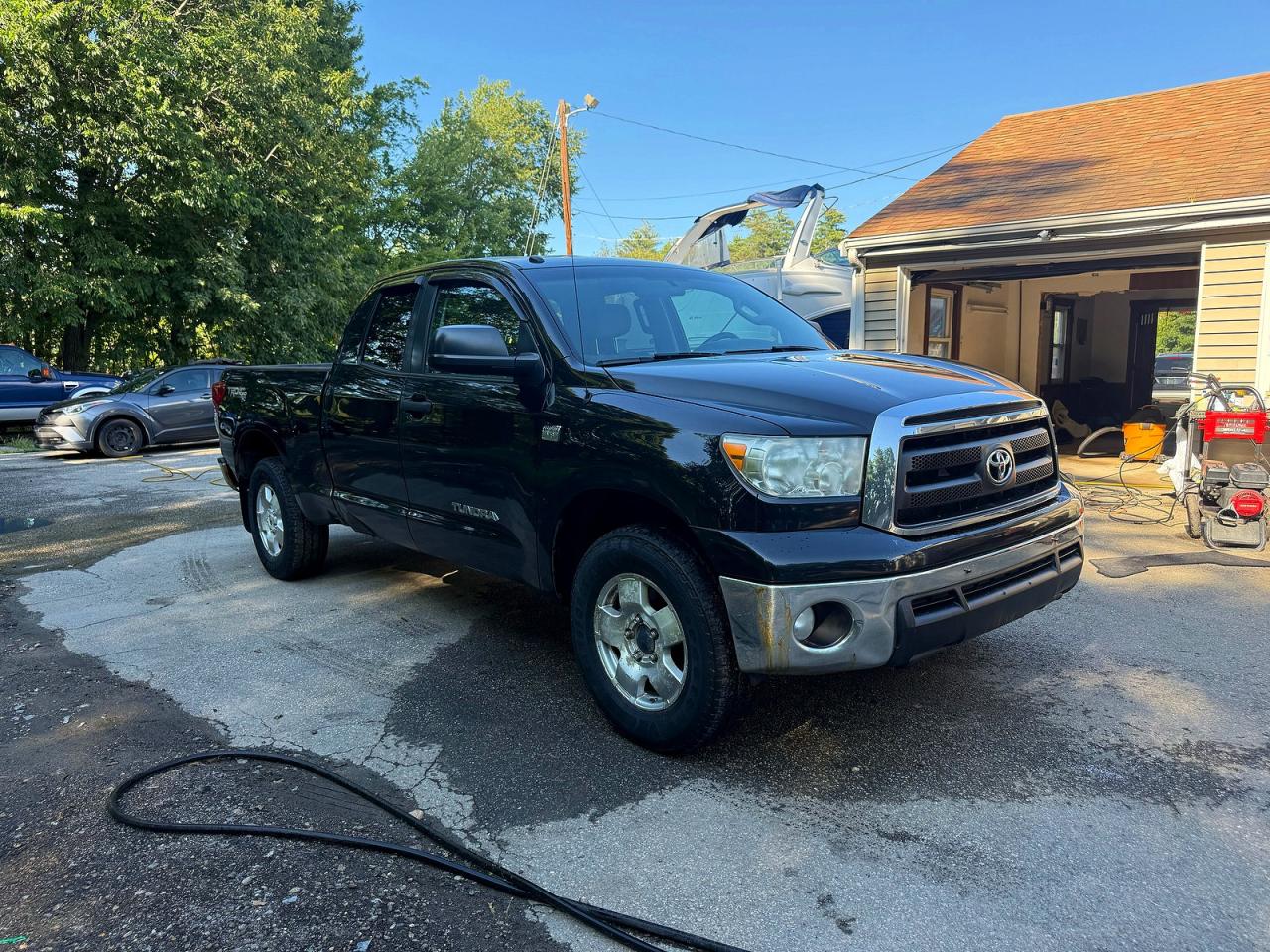 2010 Toyota Tundra Double Cab Sr5 Black vin: 5TFUM5F11AX001511