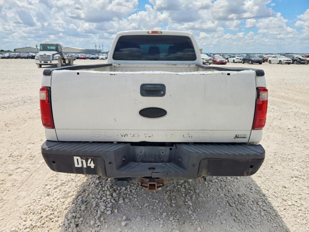 2011 Ford F250 Super Duty White vin: 1FT7W2A67BEC61787