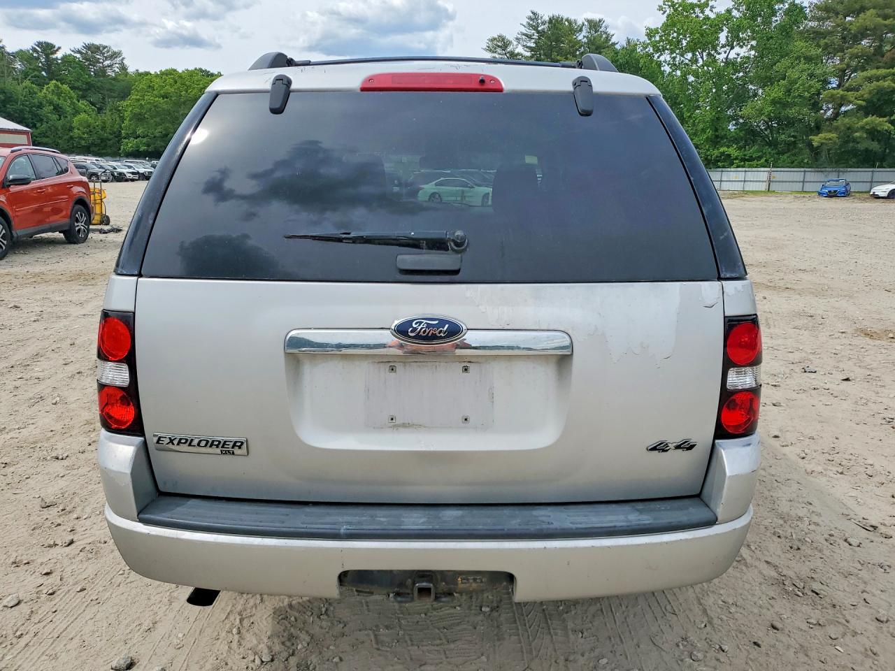 2009 Ford Explorer Xlt Silver vin: 1FMEU73E89UA17186