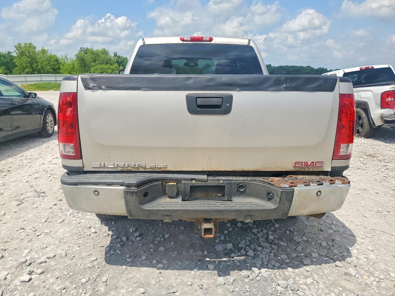 2008 Gmc Sierra K1500 Gray vin: 2GTEK13M481151346