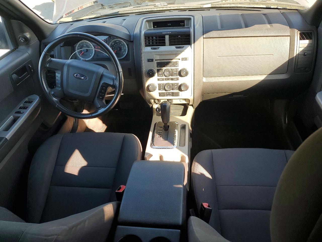 2011 Ford Escape Xlt Silver vin: 1FMCU0DG4BKA16827