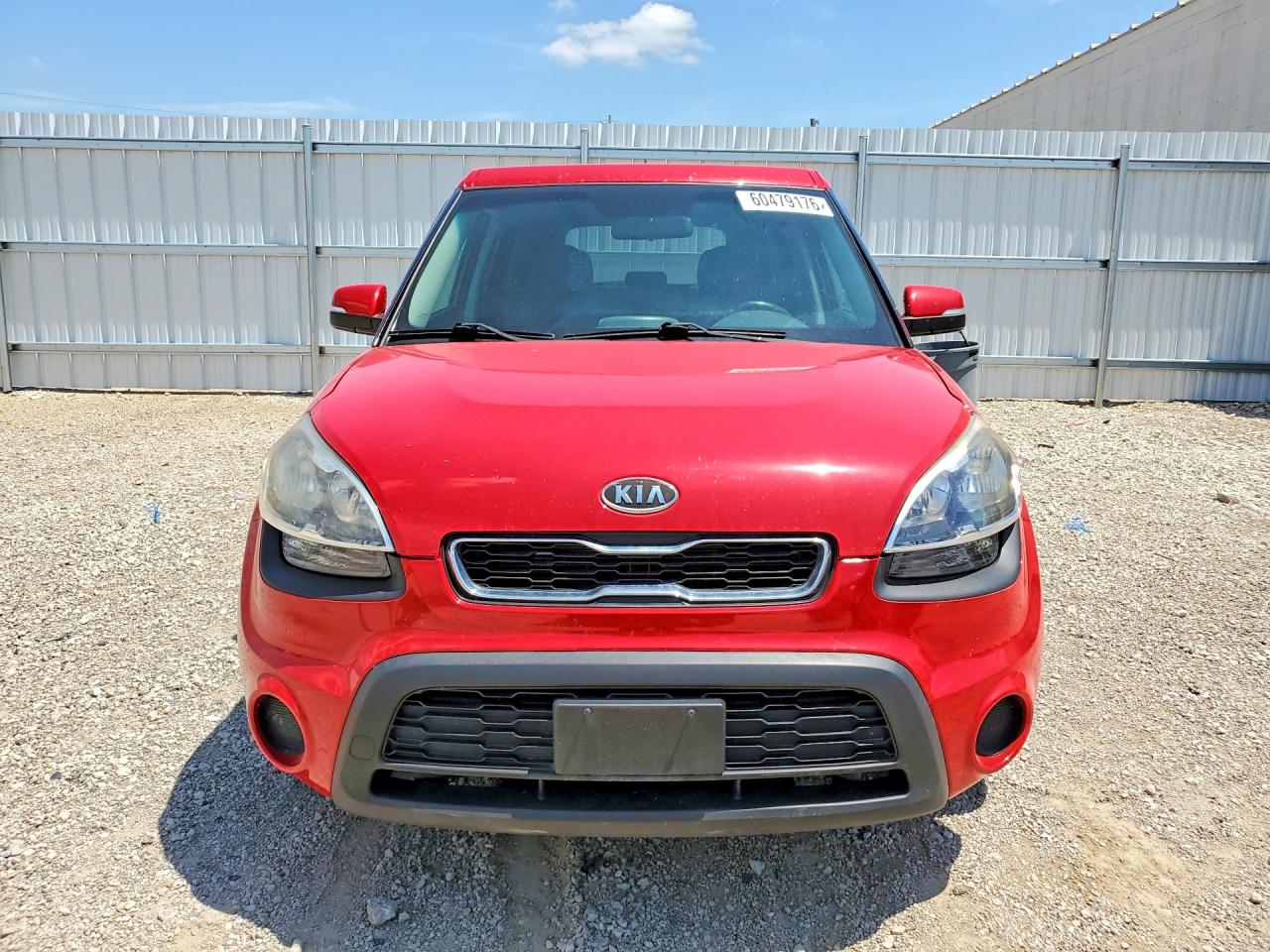2012 Kia Soul + Red vin: KNDJT2A65C7449731