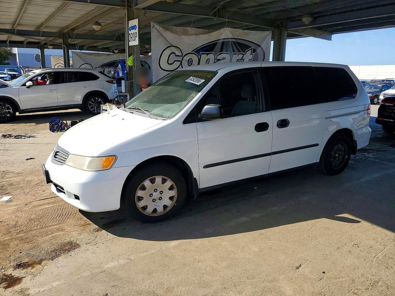 2000 Honda Odyssey Lx White vin: 2HKRL1859YH501844