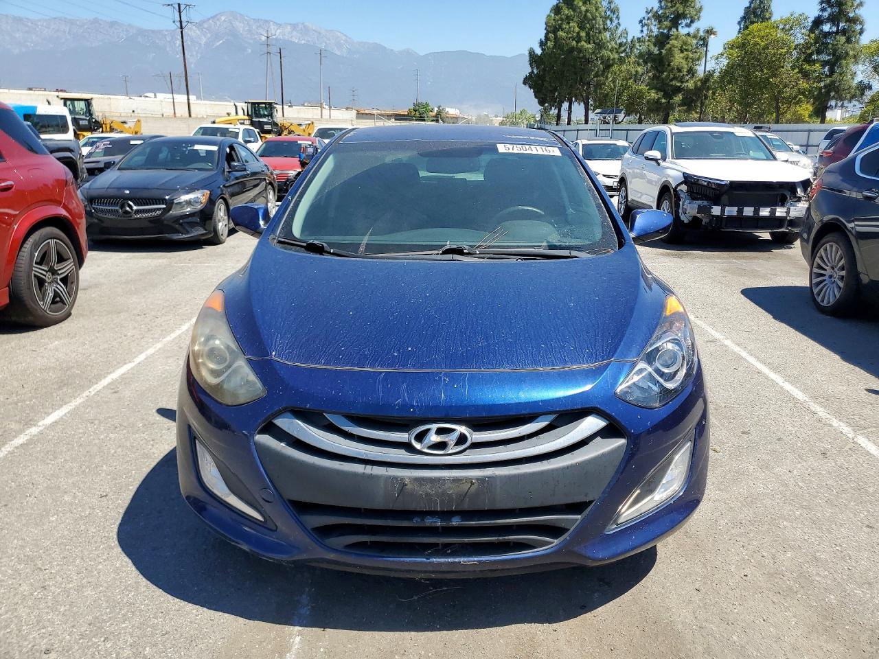 2013 Hyundai Elantra Gt Base Blue vin: KMHD35LE1DU089004