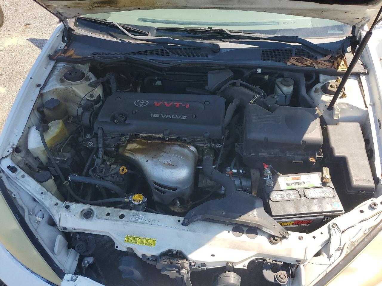 2005 Toyota Camry Le White vin: 4T1BE32K85U383756