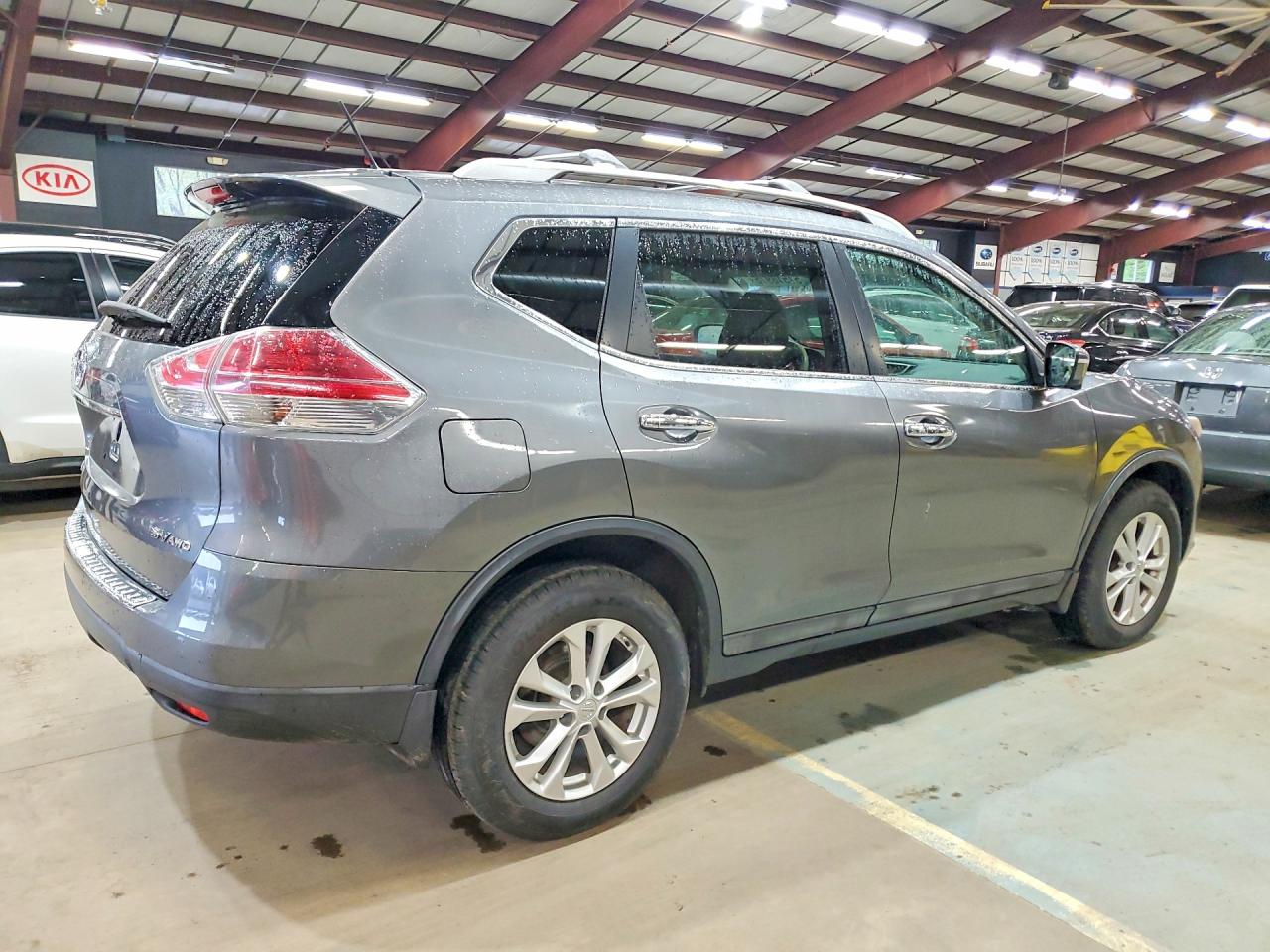 2015 Nissan Rogue Sv Серый vin: 5N1AT2MV1FC794734