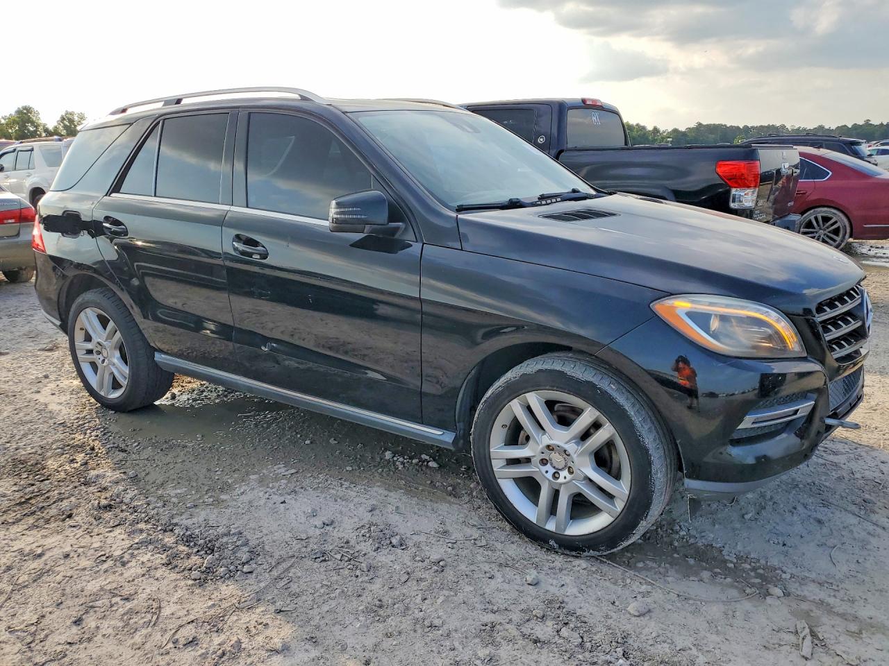 2015 Mercedes-benz Ml 350 Black vin: 4JGDA5JB3FA481193