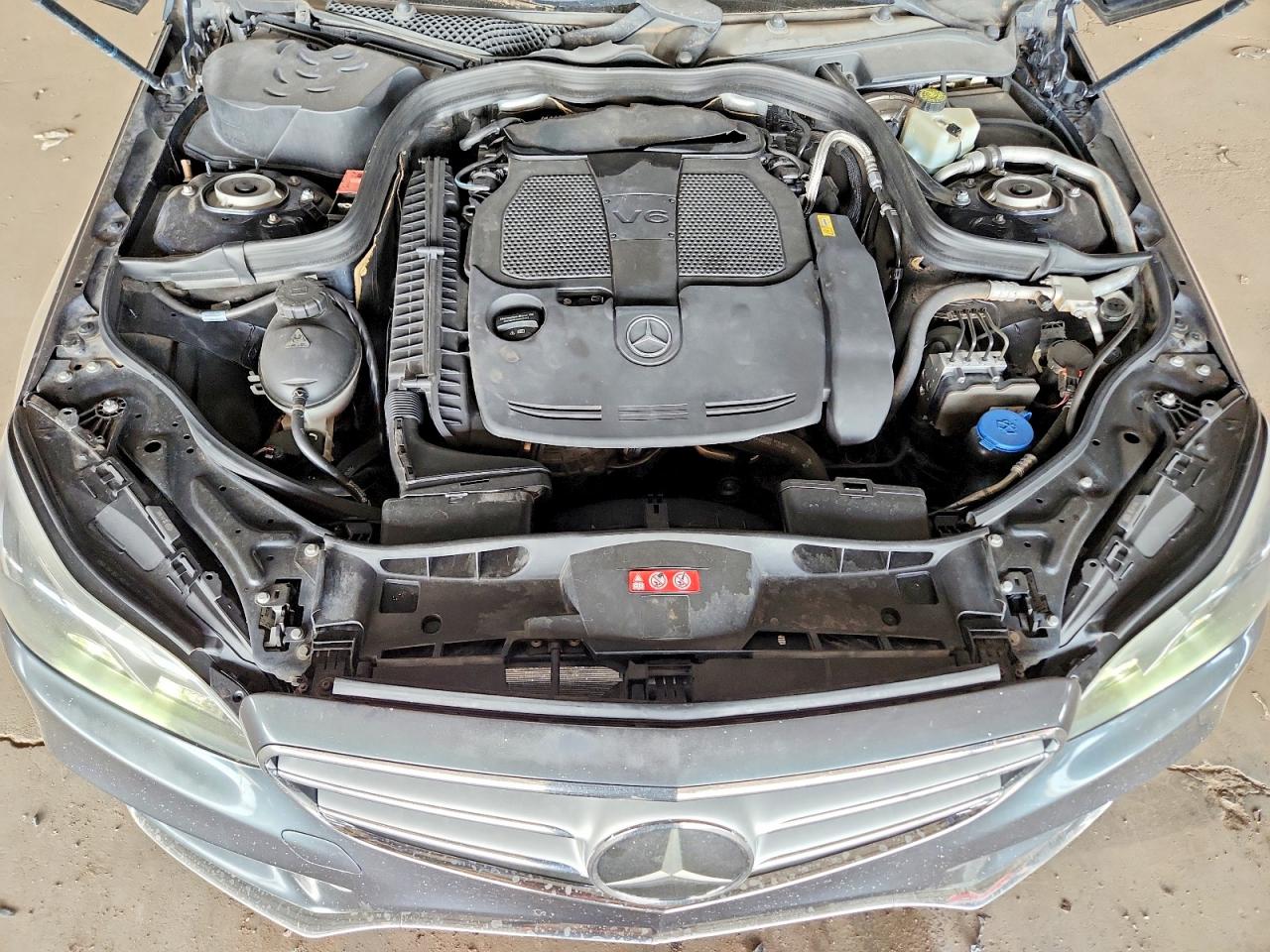 2015 Mercedes-benz E 350 Серый vin: WDDHF5KB1FB152532