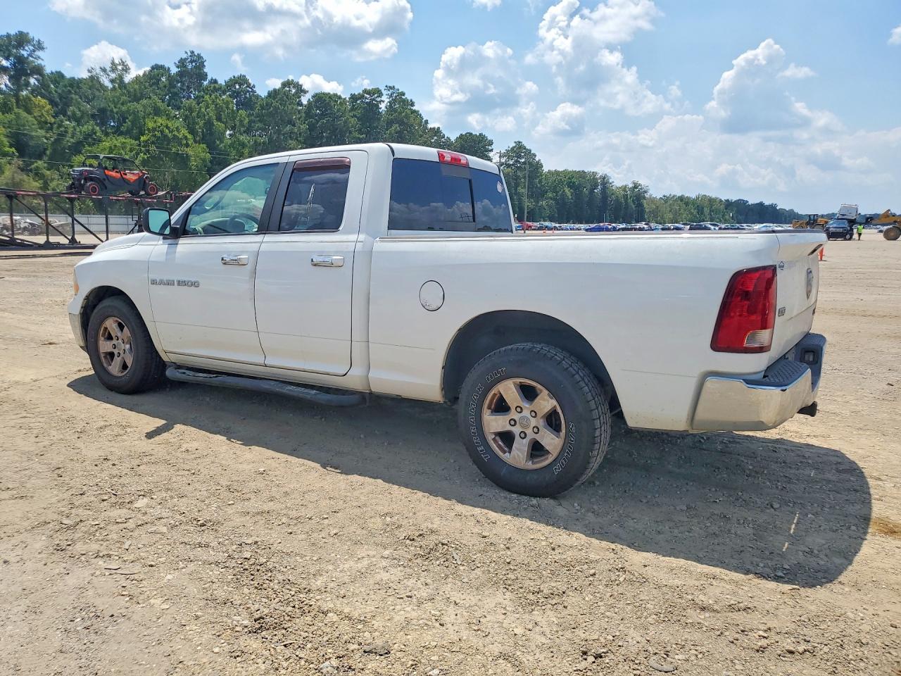 2011 Dodge Ram 1500 Белый vin: 1D7RB1GP0BS560401