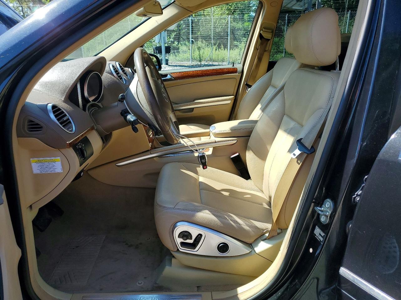 2009 Mercedes-benz Gl Black vin: 4JGBF25EX9A497584