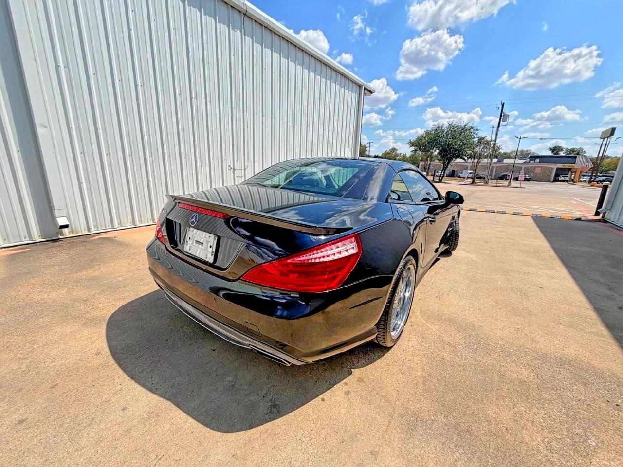 2013 Mercedes-benz Sl 550 Black vin: WDDJK7DA6DF008686