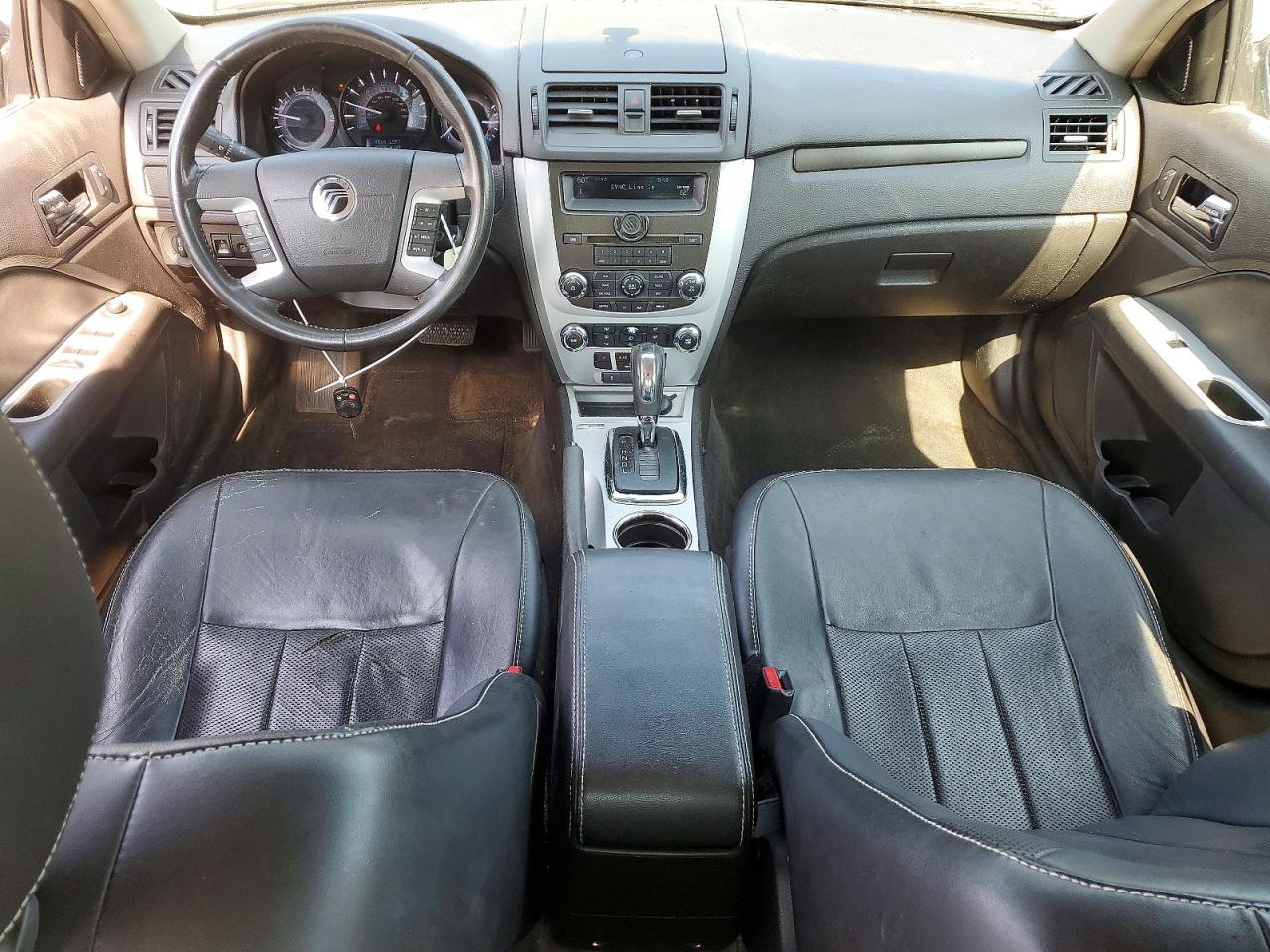 2010 Mercury Milan Premier Green vin: 3MEHM0JA1AR655153