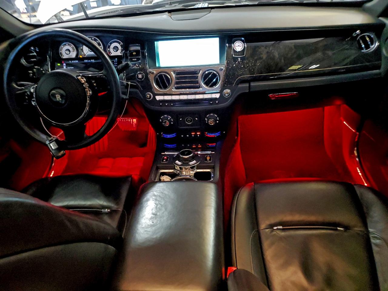 2014 Rolls-royce Wraith Silver vin: SCA665C57EUX84259