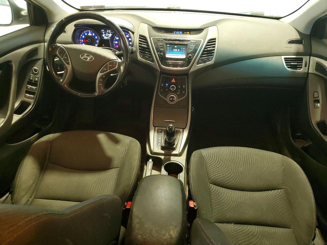 2015 Hyundai Elantra Se White vin: 5NPDH4AE0FH643746