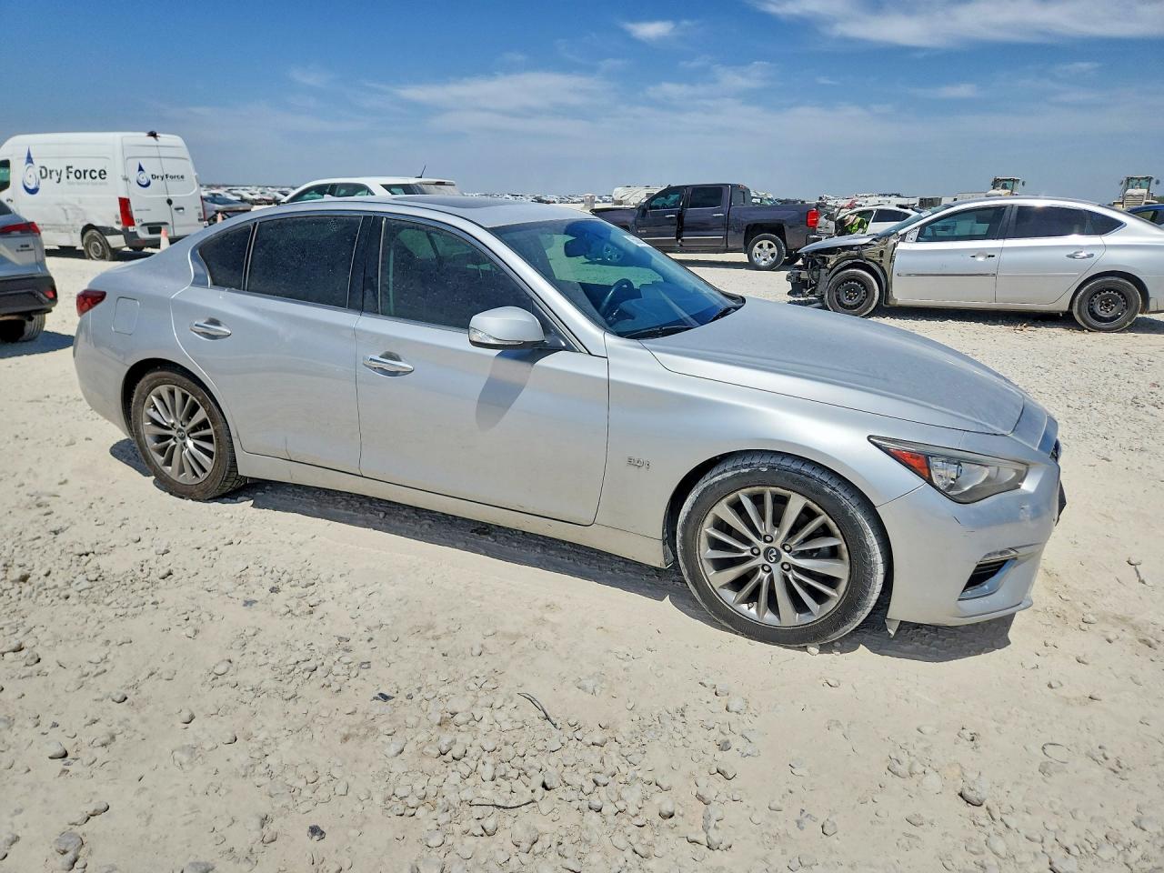 2018 Infiniti Q50 3.0t Luxe Silver vin: JN1EV7AR9JM438929