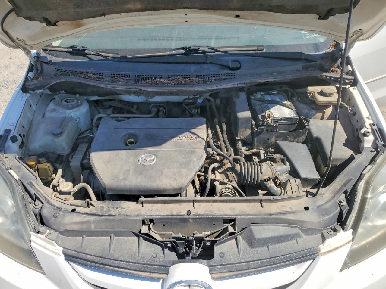 2008 Mazda 5 White vin: JM1CR293X80322703