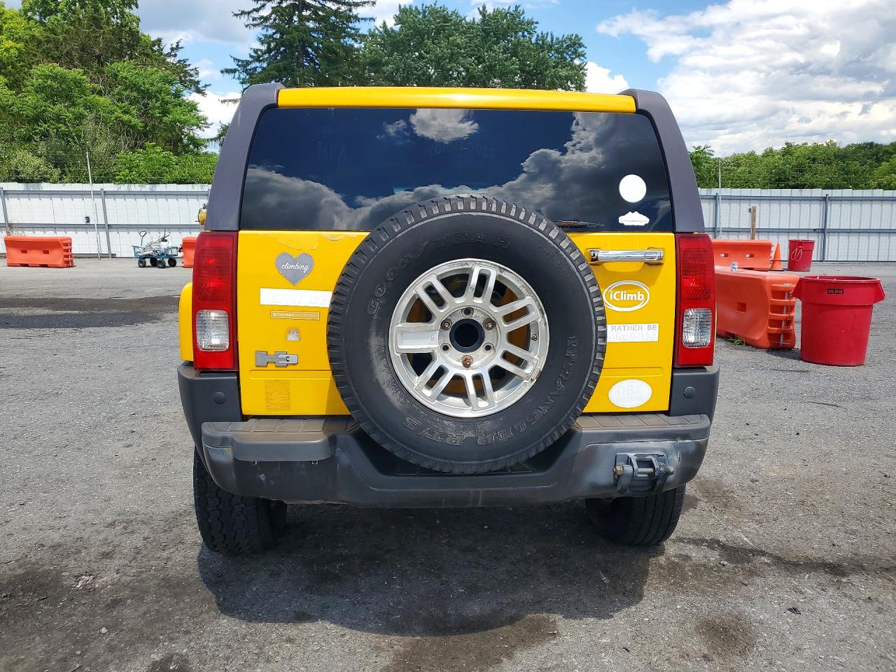 2006 Hummer H3 Yellow vin: 5GTDN136068109229