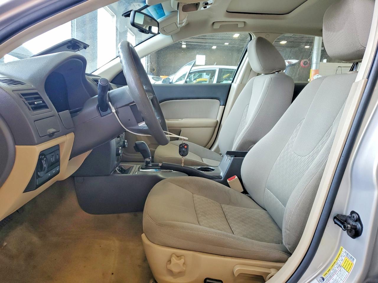 2010 Ford Fusion Se Серый vin: 3FAHP0HA2AR145074