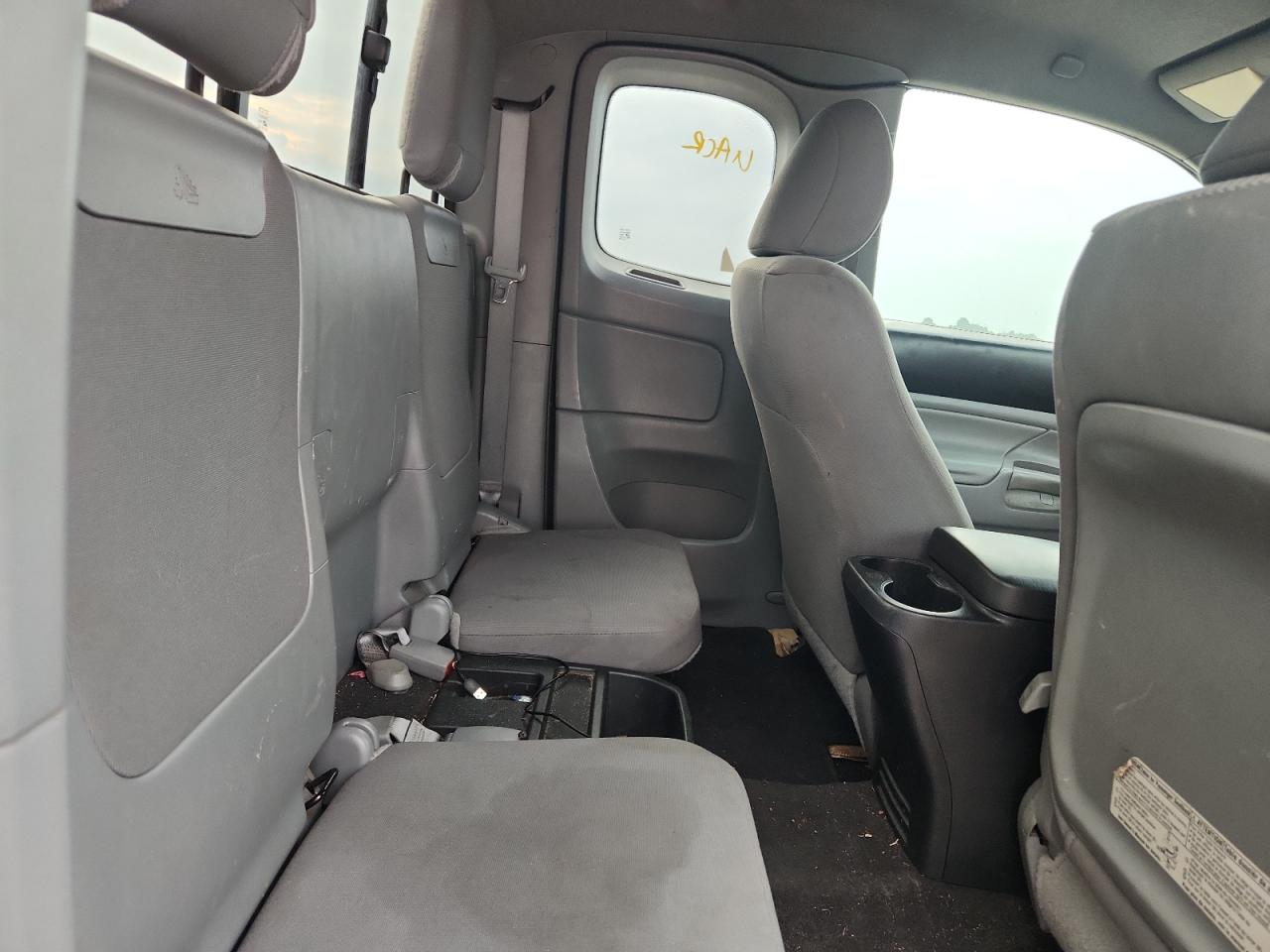 2012 Toyota Tacoma Prerunner Access Cab White vin: 5TFTX4GNXCX010063
