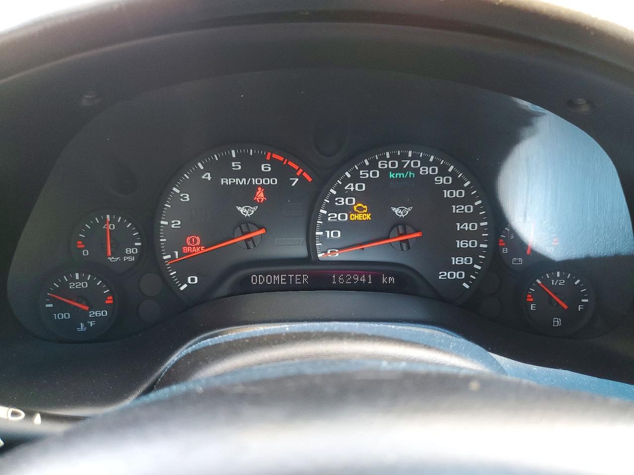 1999 Chevrolet Corvette Белый vin: 1G1YY32G9X5101888