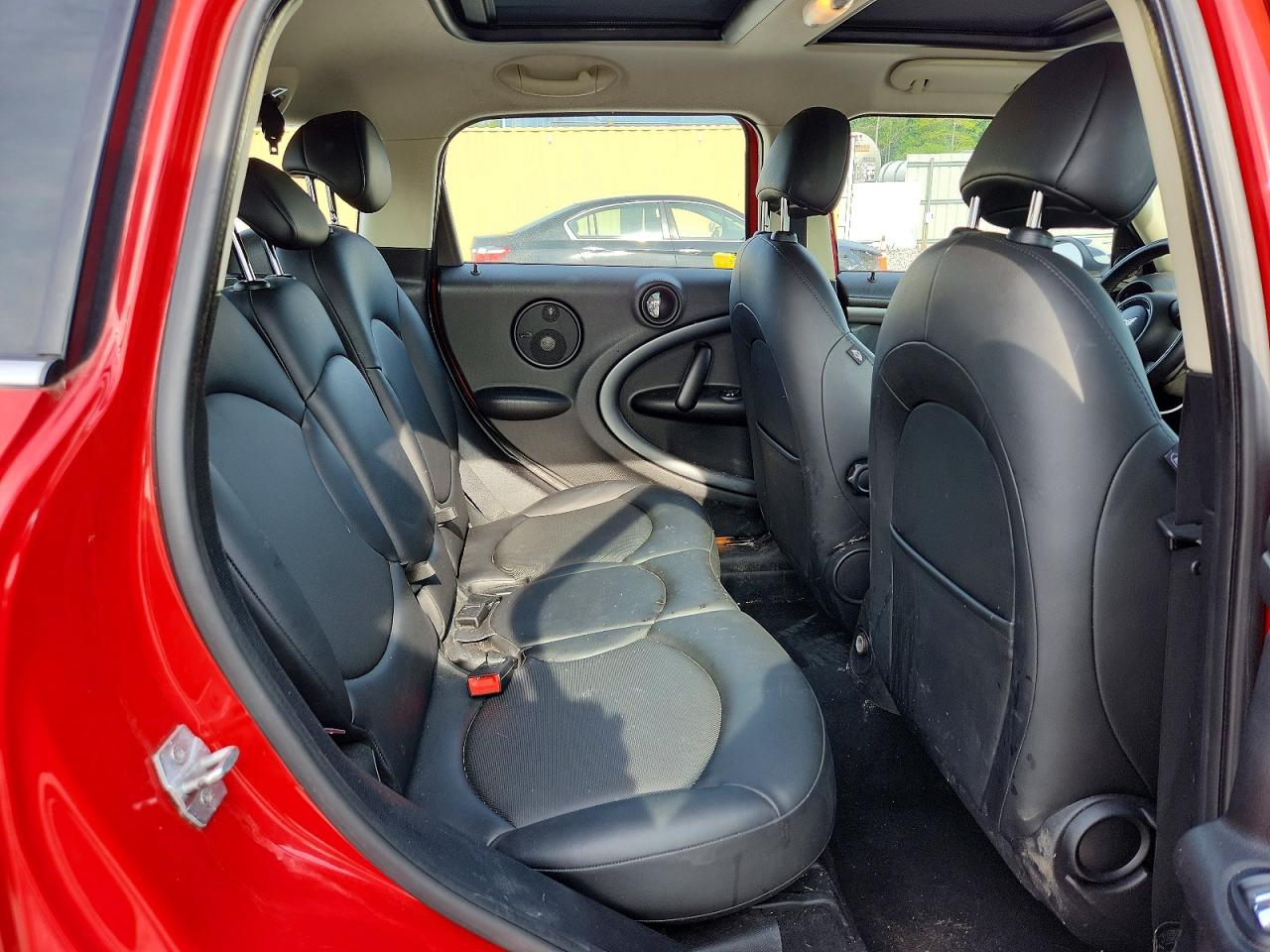 2013 Mini Cooper S Countryman Red vin: WMWZC5C56DWP32457